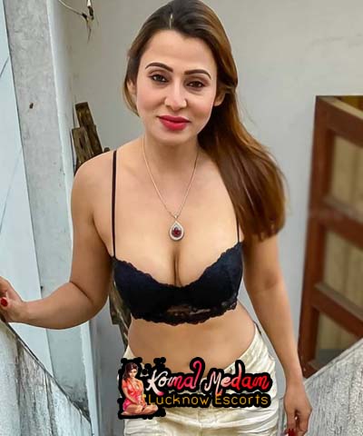 escorts in Lucknow
